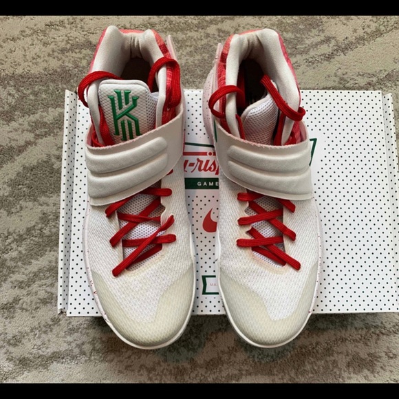 Kyrie 2 Ky-rispy Kreme - Picture 3 of 7